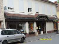 Shops in Boissy